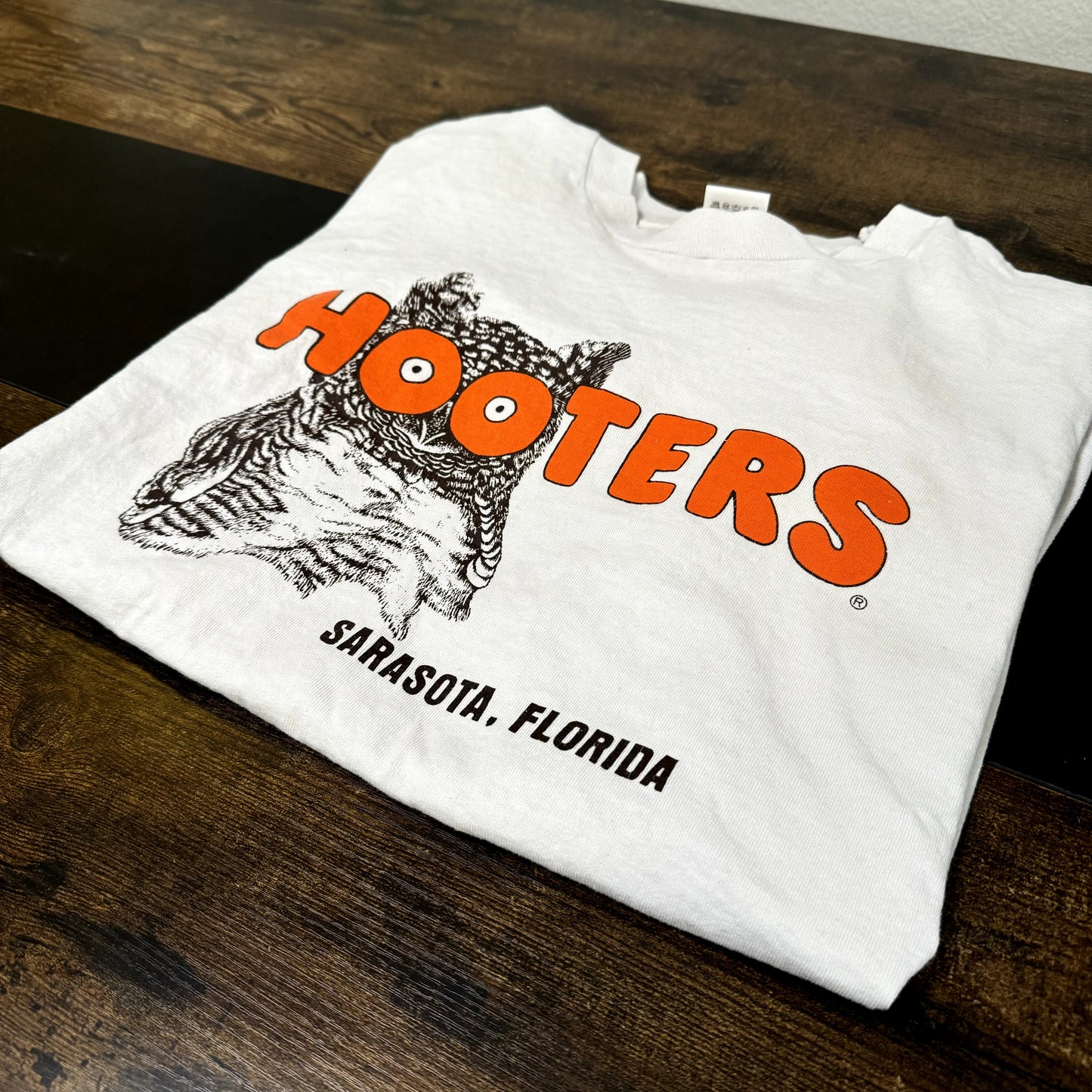 Hooters Florida Tee